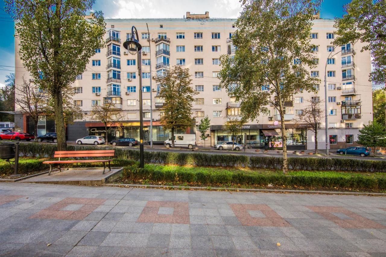 простора 3 кім кварт в самому центрі києва з двома окремими спальнями трц гуллівер Apartment